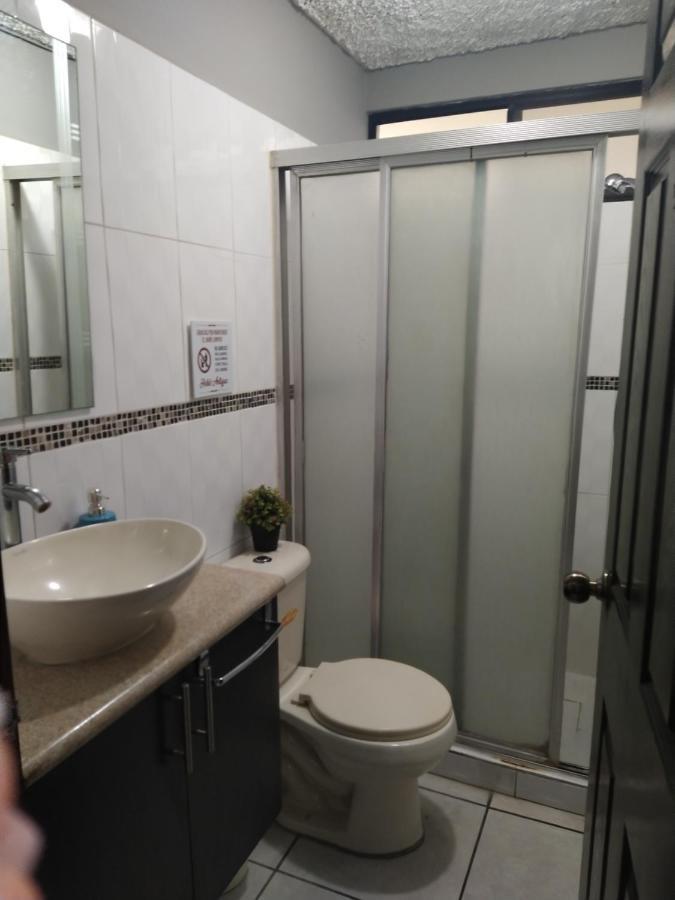 Hotel Antiguo Antiguo Cuscatlan Екстер'єр фото