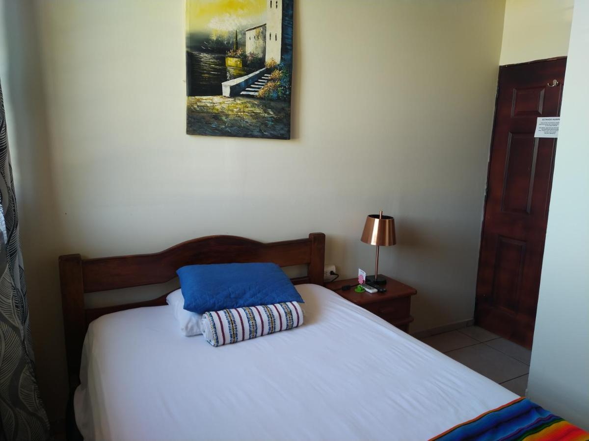 Hotel Antiguo Antiguo Cuscatlan Номер фото