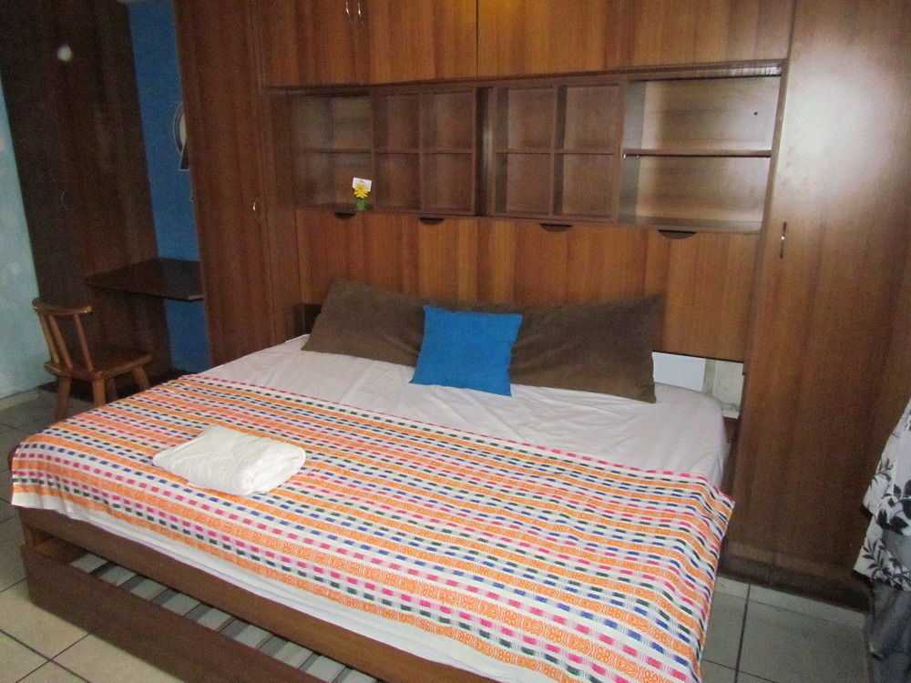 Hotel Antiguo Antiguo Cuscatlan Екстер'єр фото